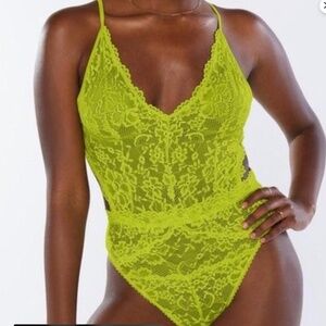 🔥🔥🔥Savage by FENTY Lace Bodysuit in VIBRANT #BLUE